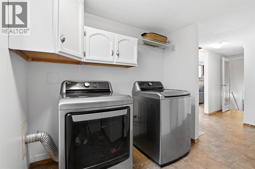 93 Page Avenue Property Photo 39