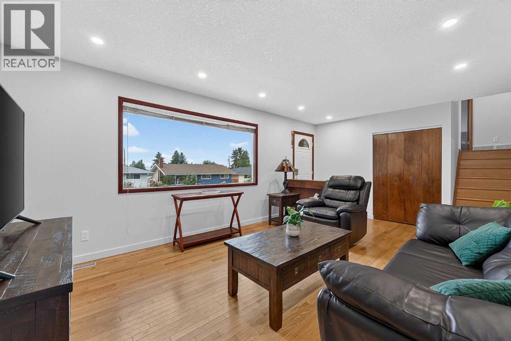 1032 Mayland Drive Ne Property Photo 6