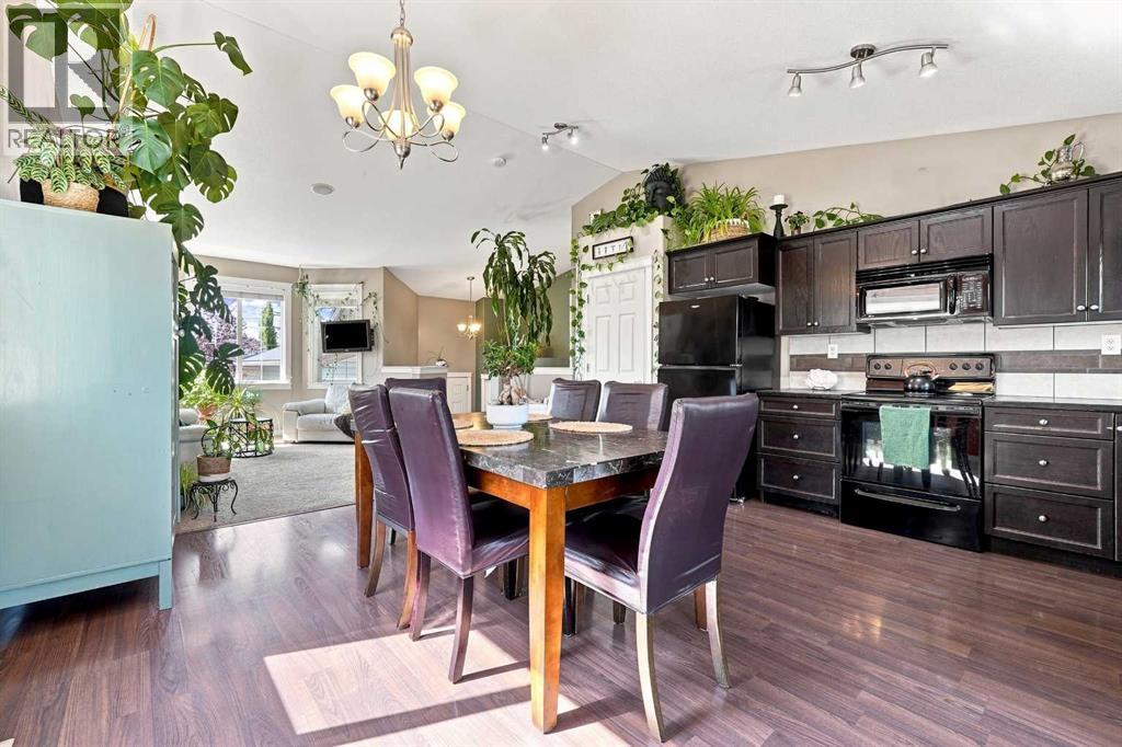 19 Jenner Crescent Property Photo 11