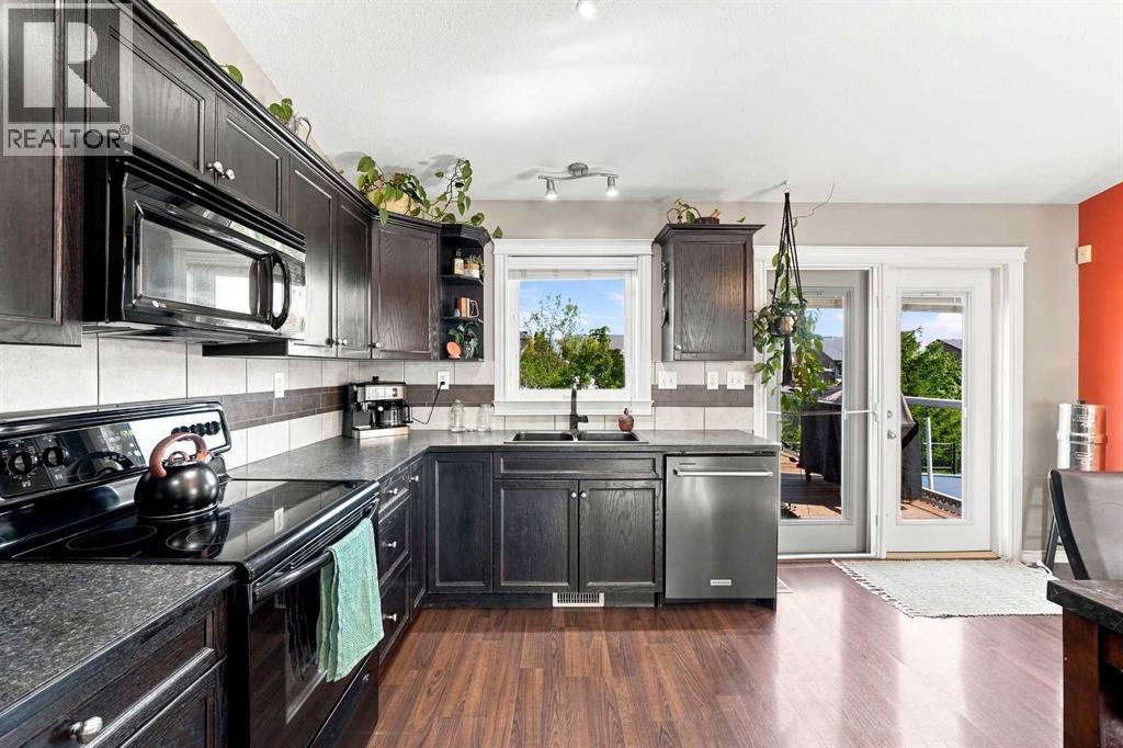 19 Jenner Crescent Property Photo 12