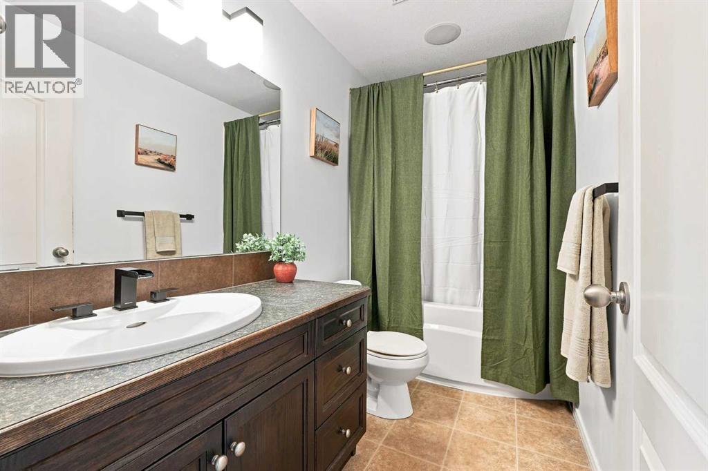 19 Jenner Crescent Property Photo 18