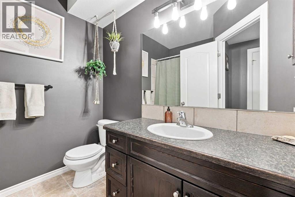 19 Jenner Crescent Property Photo 25