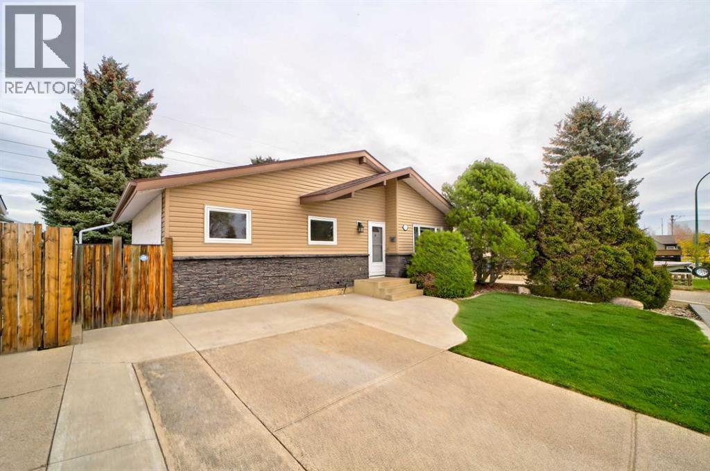 174 Eagle Road N Property Photo 2