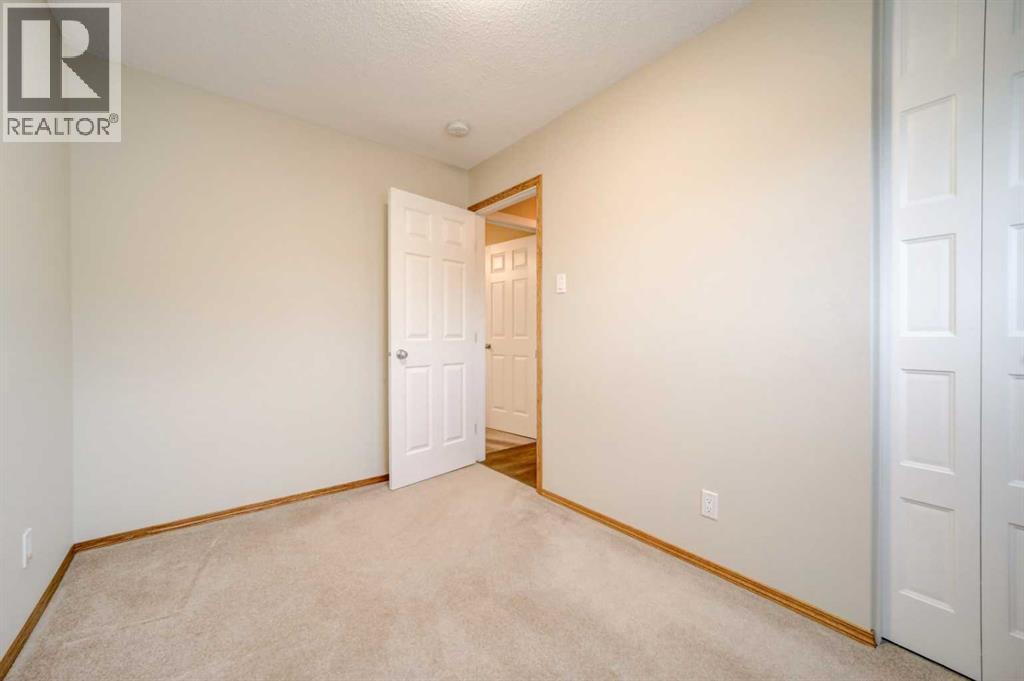 174 Eagle Road N Property Photo 16