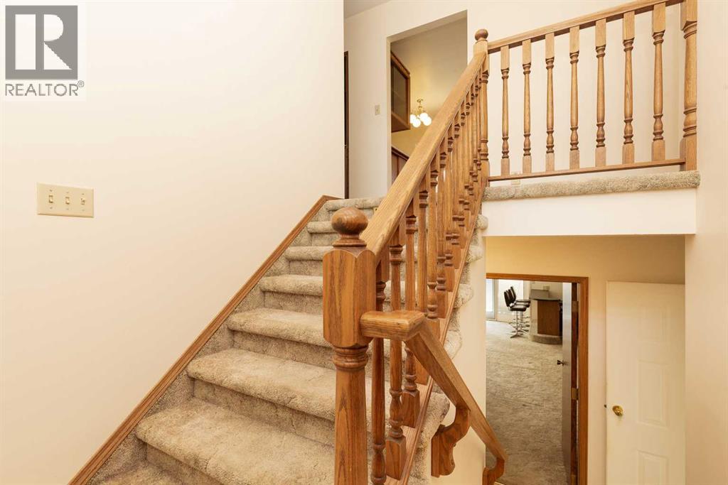 262 Fairway Drive Property Photo 4