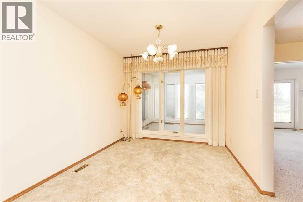 262 Fairway Drive Property Photo 10