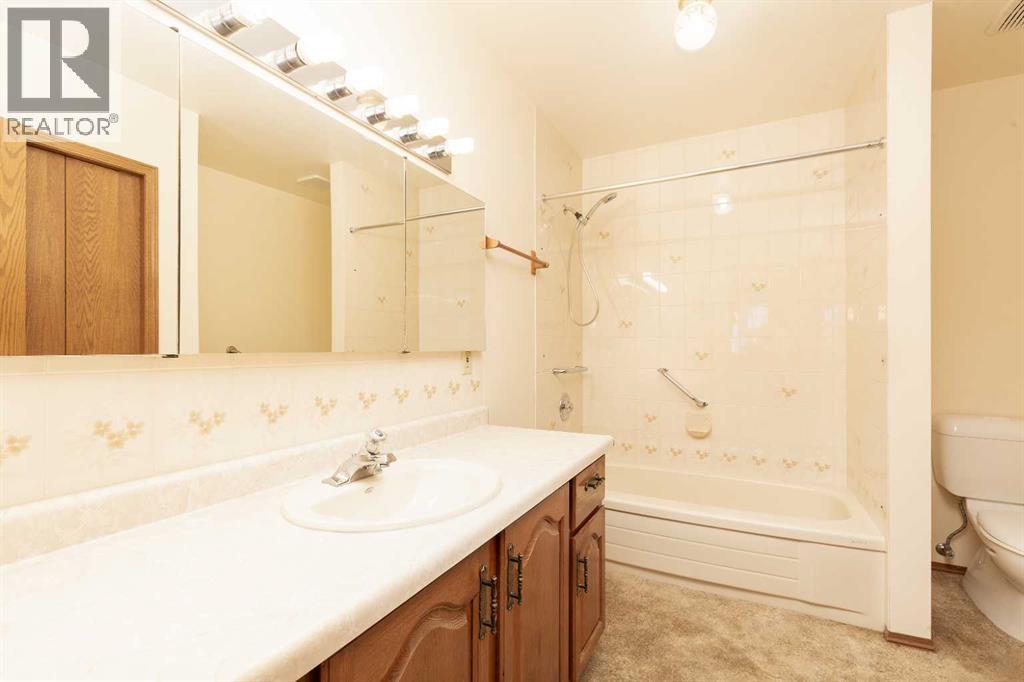 262 Fairway Drive Property Photo 18