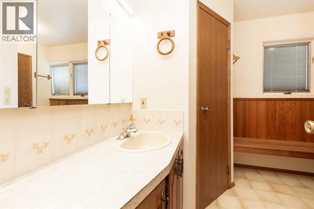262 Fairway Drive Property Photo 30