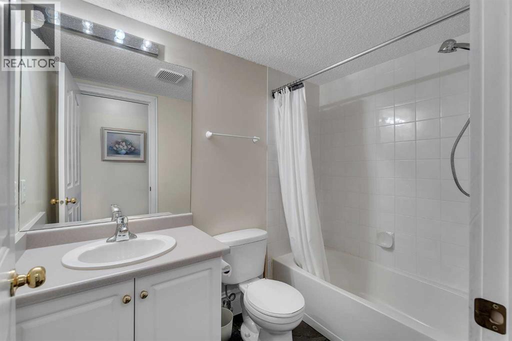 7106 Valleyview Park Southeast Property Photo 20