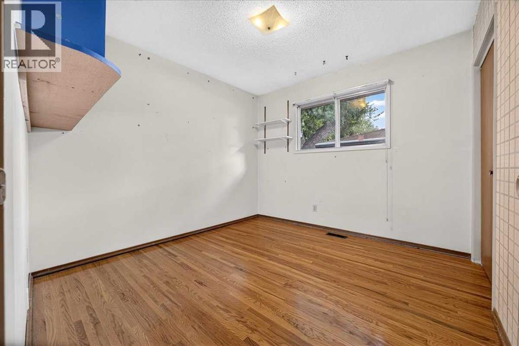 1060 Motherwell Road Ne Property Photo 17