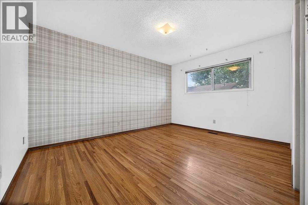 1060 Motherwell Road Ne Property Photo 19