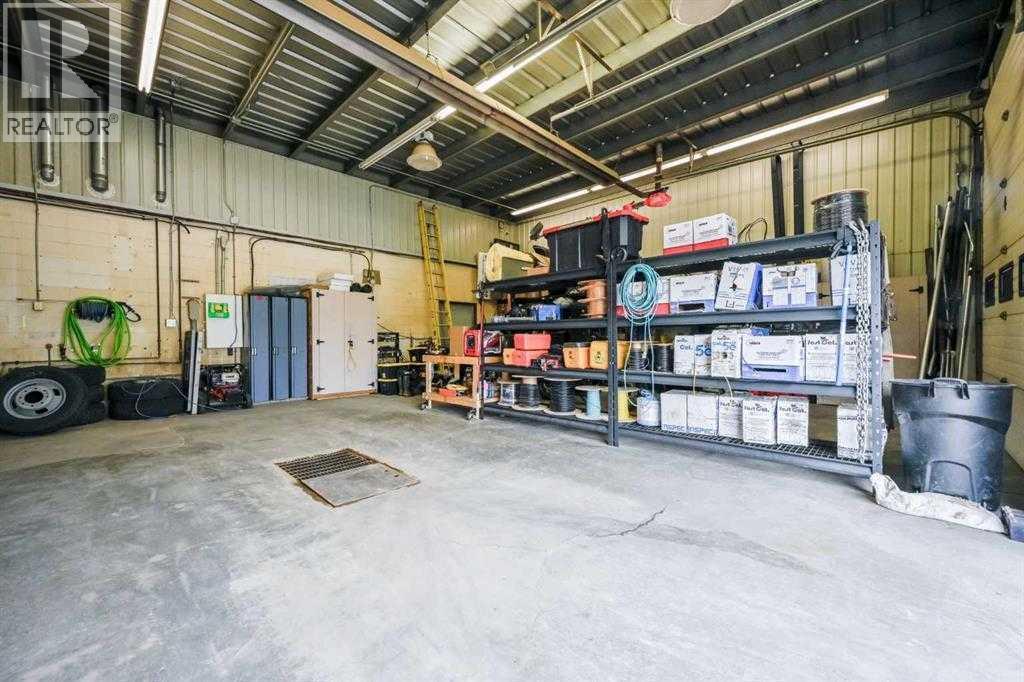 12221 100 Street Property Photo 8