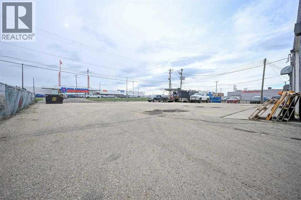 12221 100 Street Property Photo 10