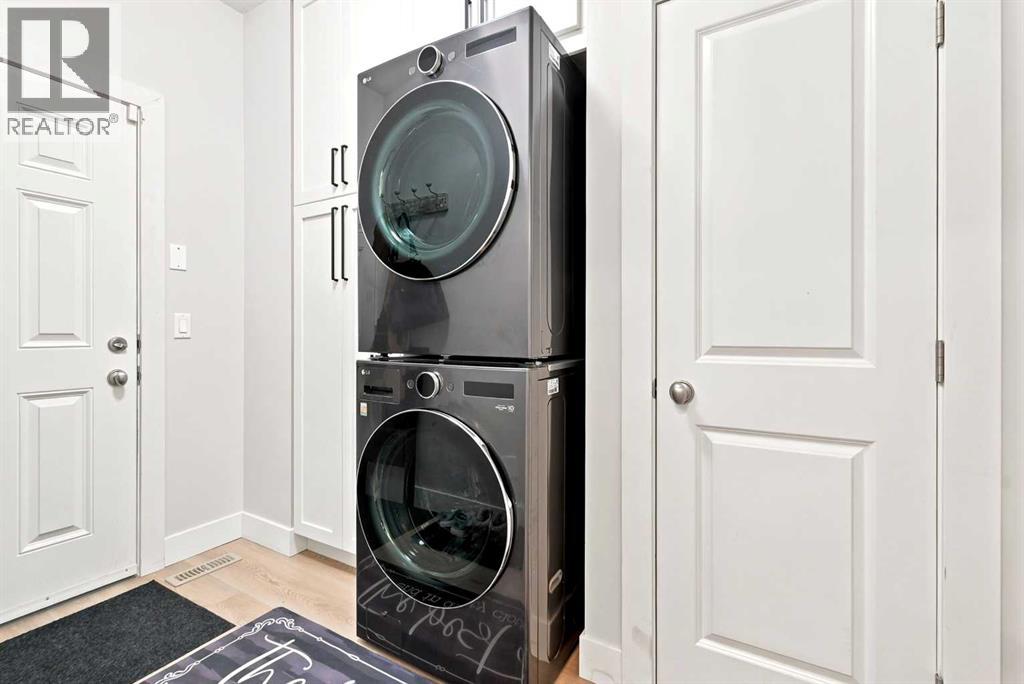 16 Viscount Drive Property Photo 14