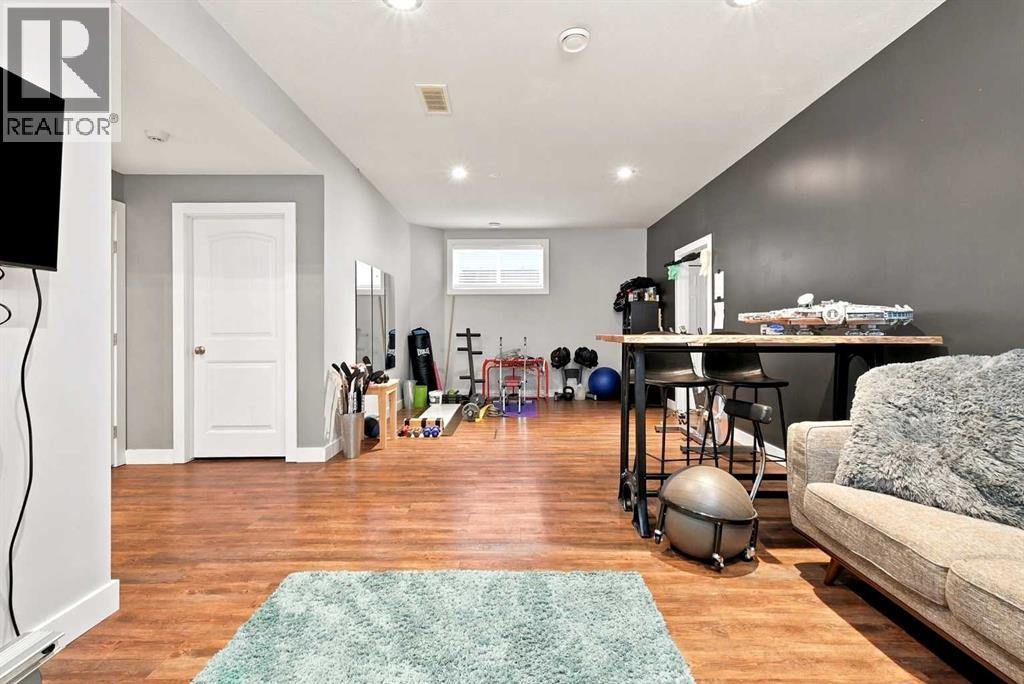 16 Viscount Drive Property Photo 25