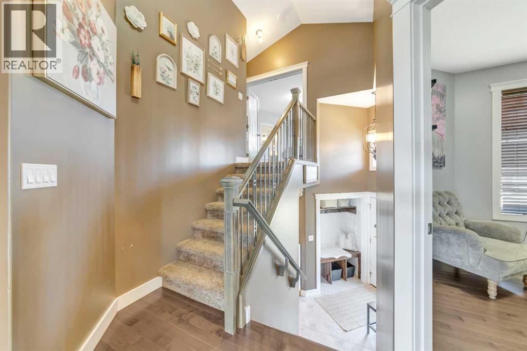 2715 73 Avenue Property Photo 6