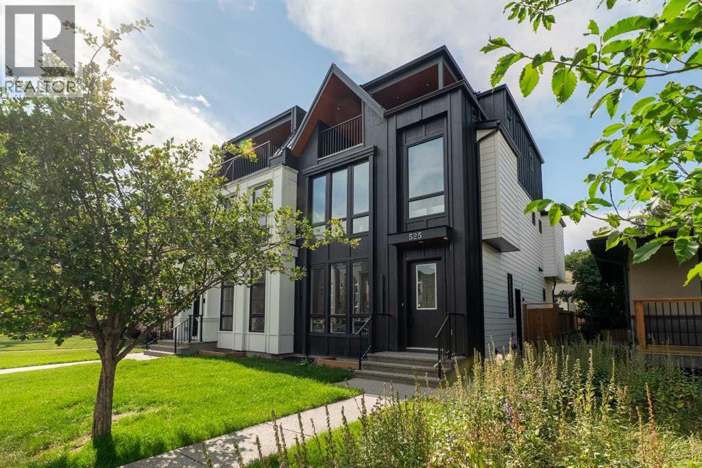 525 32 Street Nw Property Photo 1