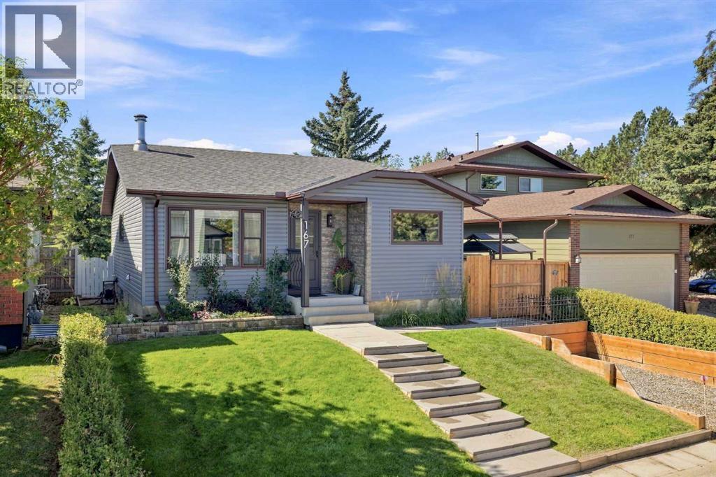 167 Bernard Way Nw Photo de la propriété 1