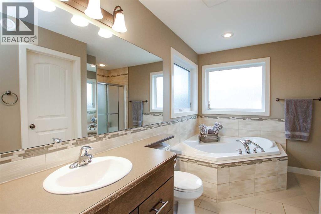20 Connaught Crescent Property Photo 26