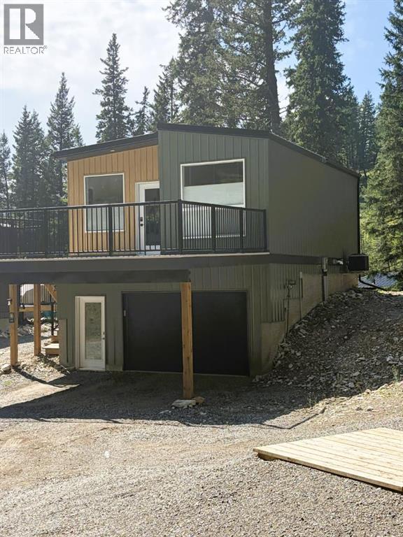 105 Pine Point Property Photo 1