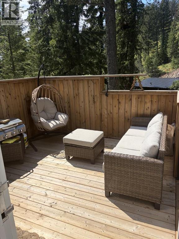 105 Pine Point Property Photo 15