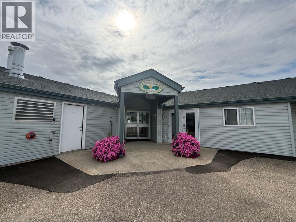 5314 51 Street Property Photo 1