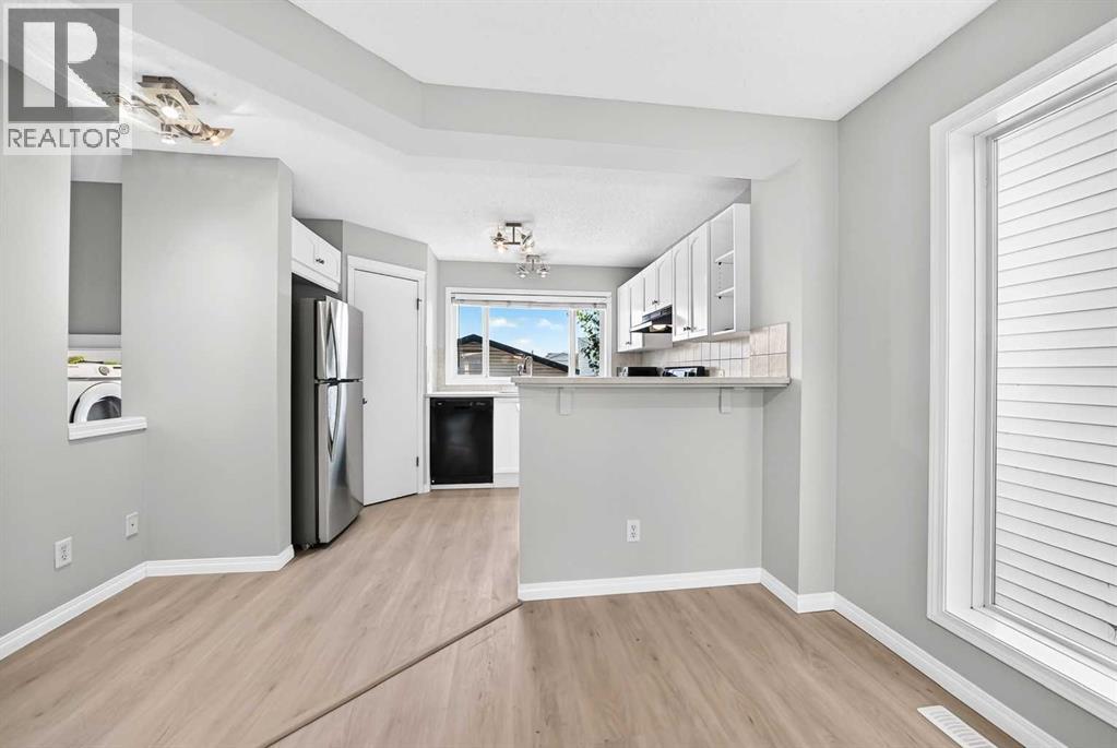 15 Prestwick Place Se Property Photo 6
