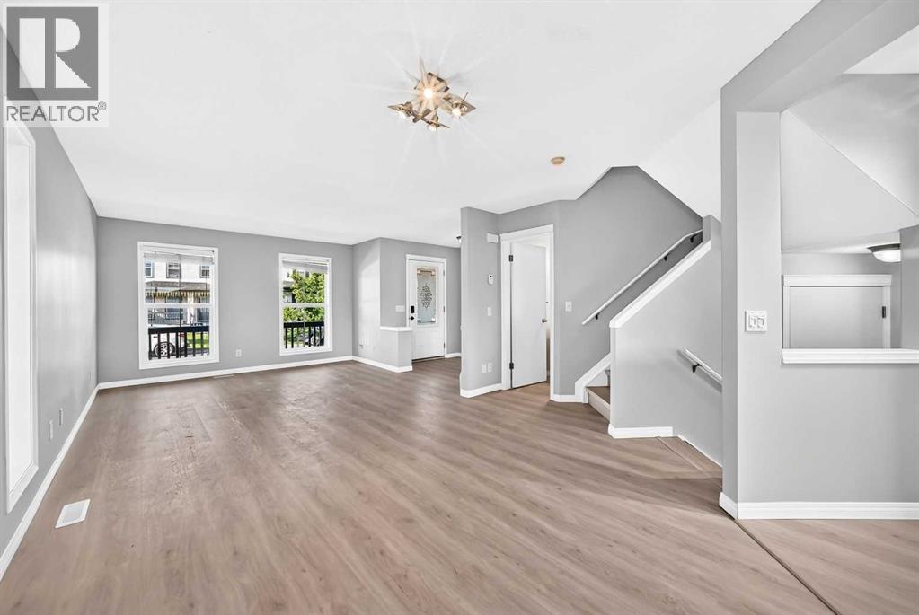15 Prestwick Place Se Property Photo 7