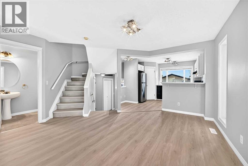 15 Prestwick Place Se Property Photo 8