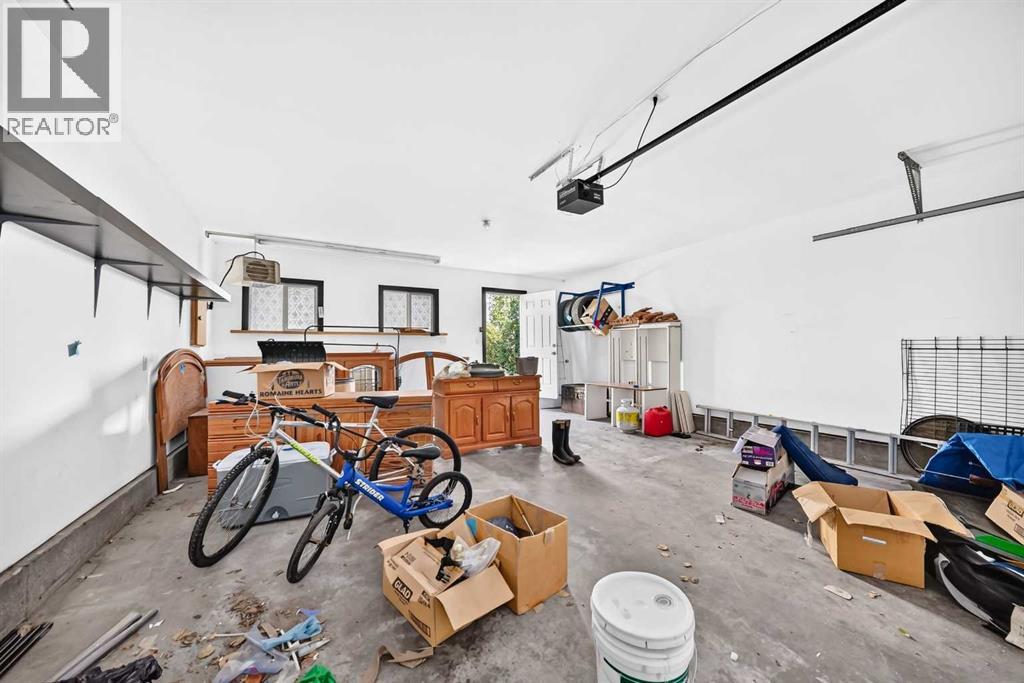 15 Prestwick Place Se Property Photo 18