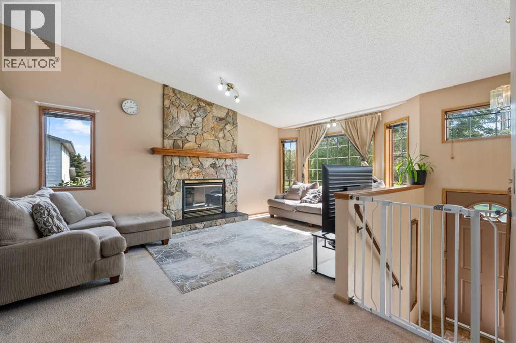 327 Shawbrooke Circle Sw Property Photo 2