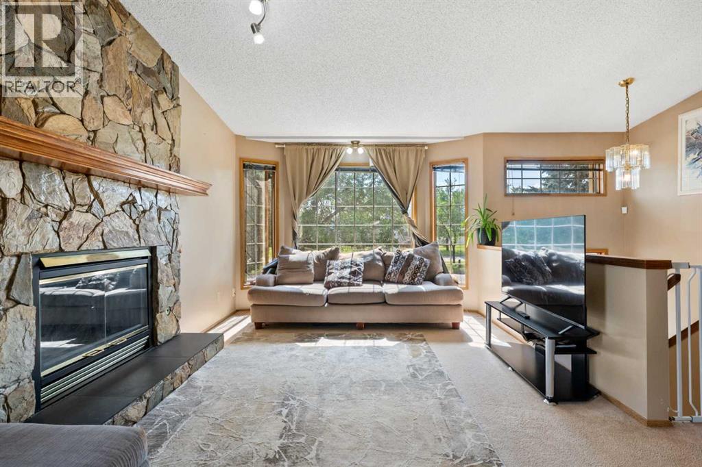 327 Shawbrooke Circle Sw Property Photo 3