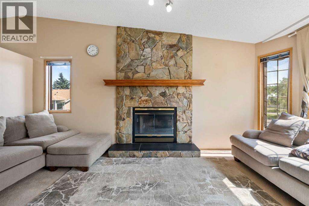 327 Shawbrooke Circle Sw Property Photo 4