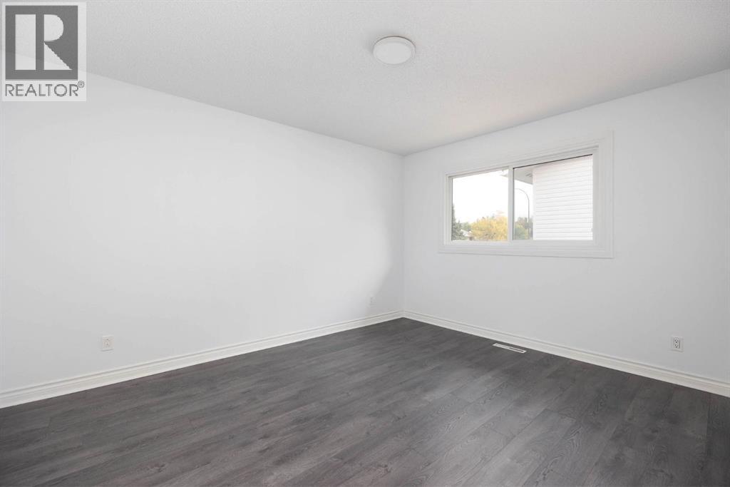 67 Alberta Drive Property Photo 11