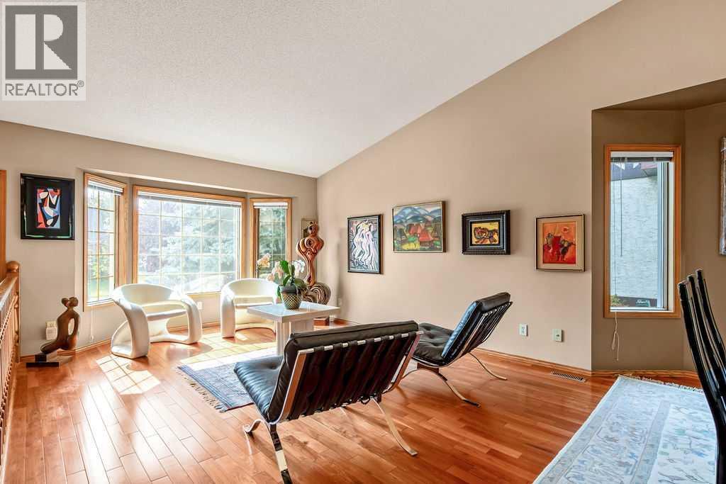 208 Hawkview Manor Place Nw Property Photo 3