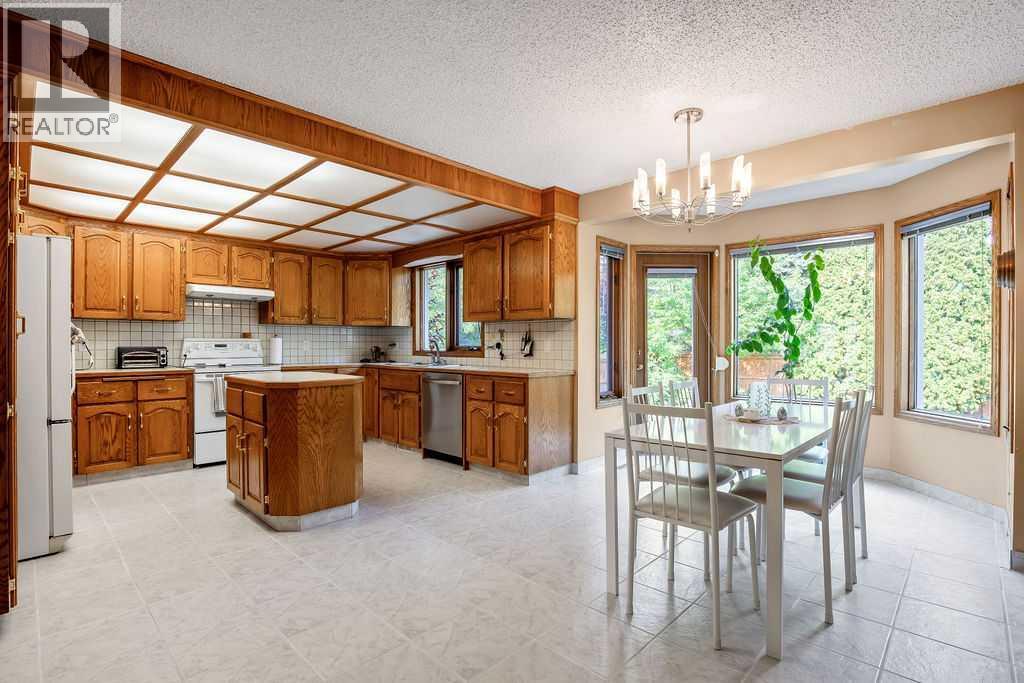 208 Hawkview Manor Place Nw Property Photo 12