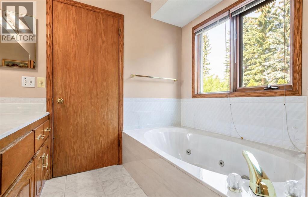 208 Hawkview Manor Place Nw Property Photo 25