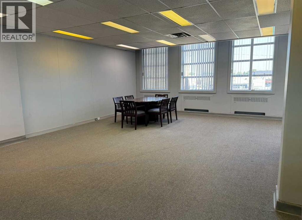 4901 50 Avenue Property Photo 5