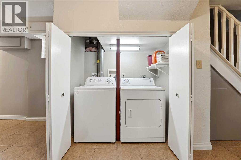 4624 49 Street Property Photo 23