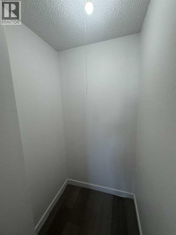 9515 100 Avenue Property Photo 9
