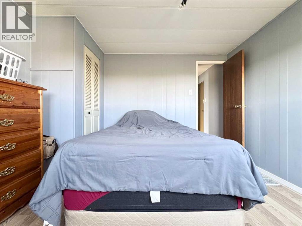 2715 Westside Drive West Property Photo 20