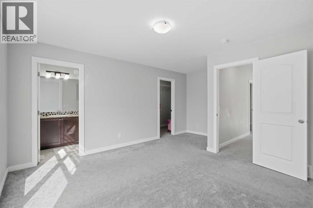 475 Creekrun Crescent Sw Property Photo 28