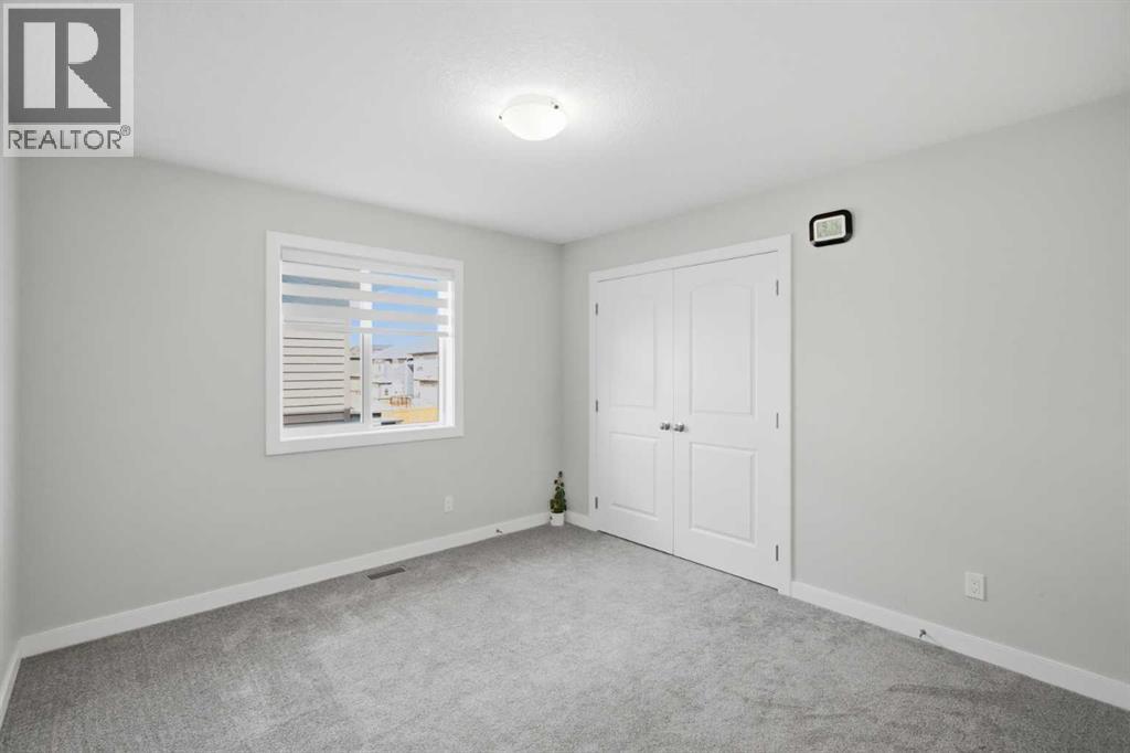 475 Creekrun Crescent Sw Property Photo 30