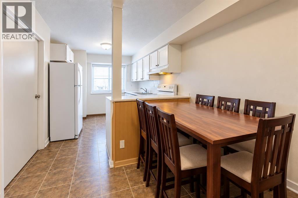 1731 St. Edwards Boulevard N Property Photo 12