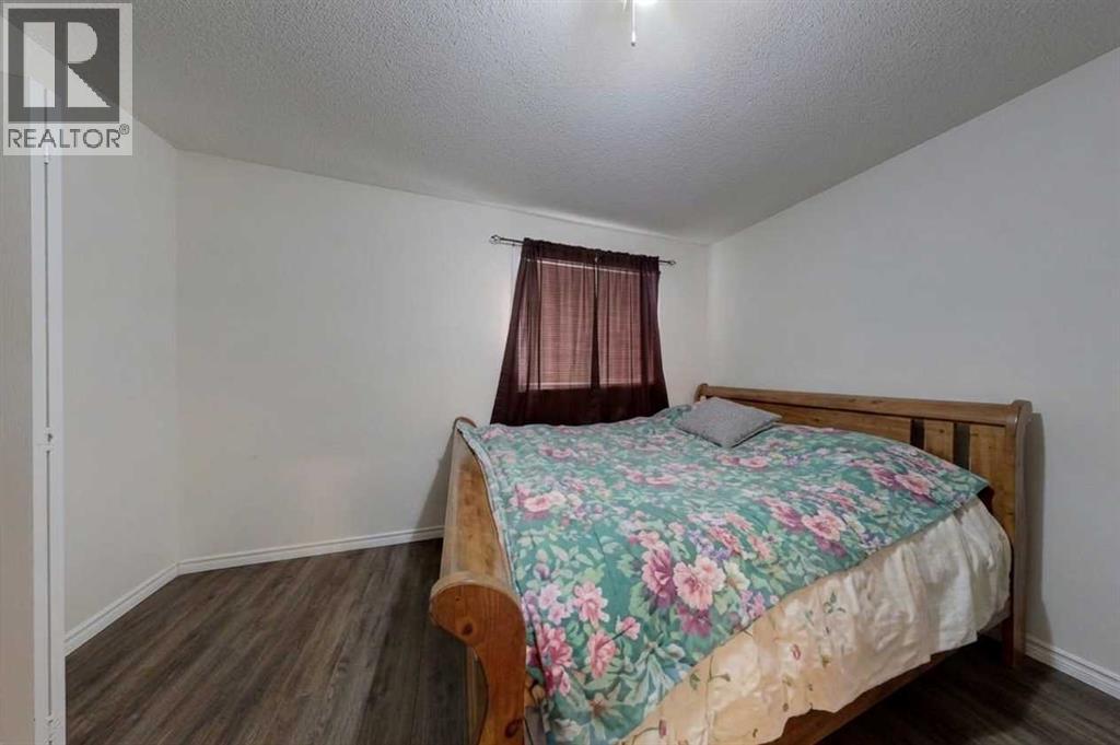 1731 St. Edwards Boulevard N Property Photo 14