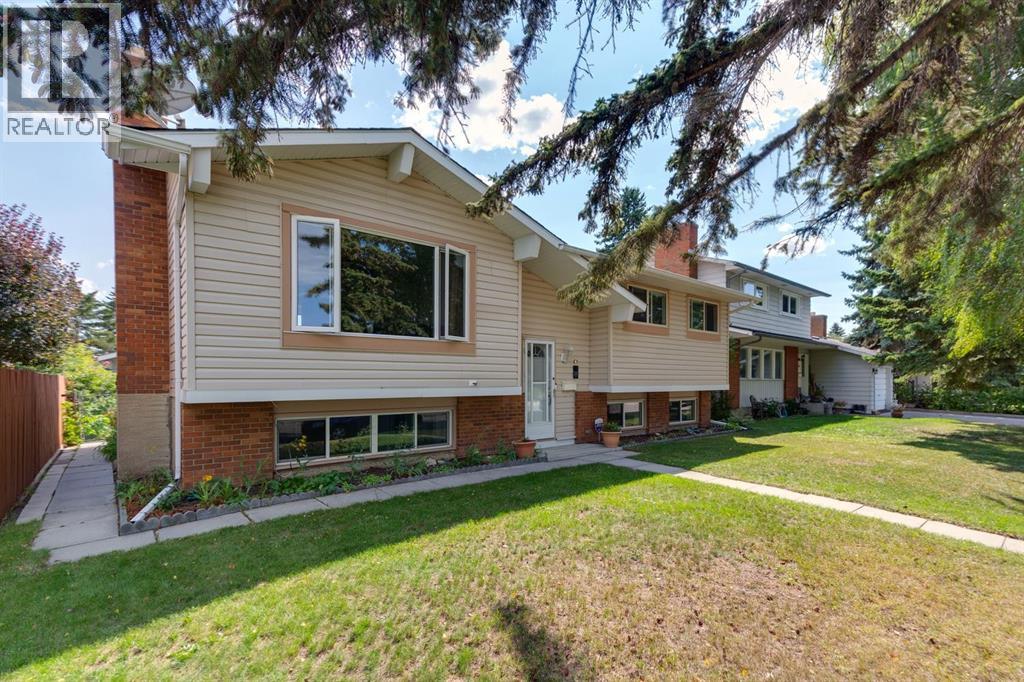 532 Queensland Circle Se Property Photo 1