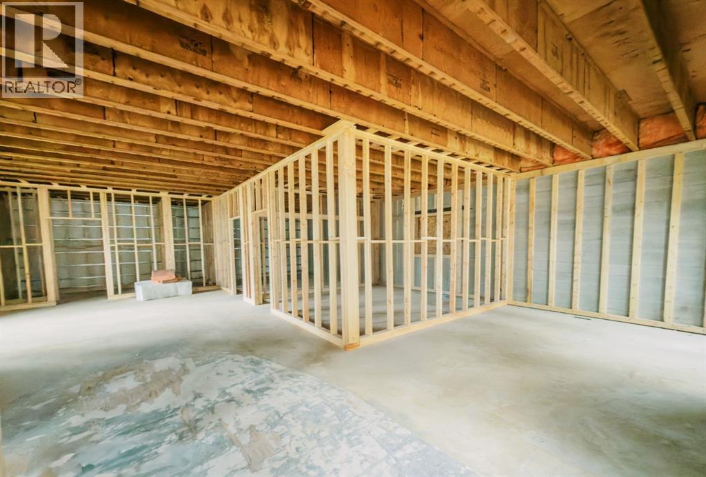 4719 49 Street Property Photo 11