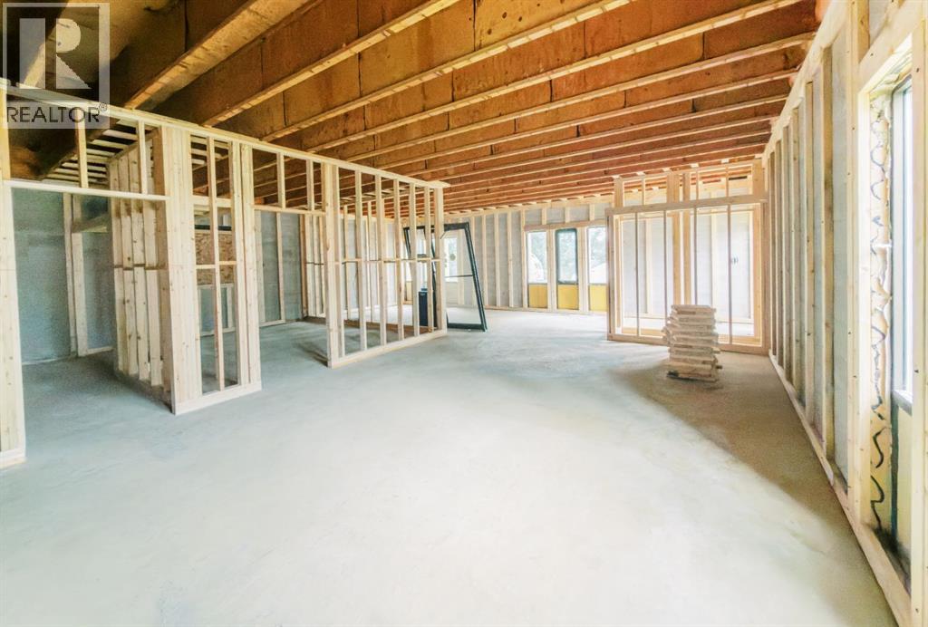 4719 49 Street Property Photo 13