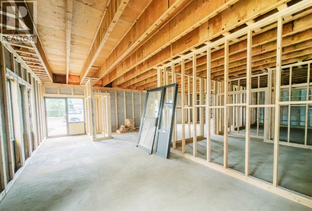4719 49 Street Property Photo 14