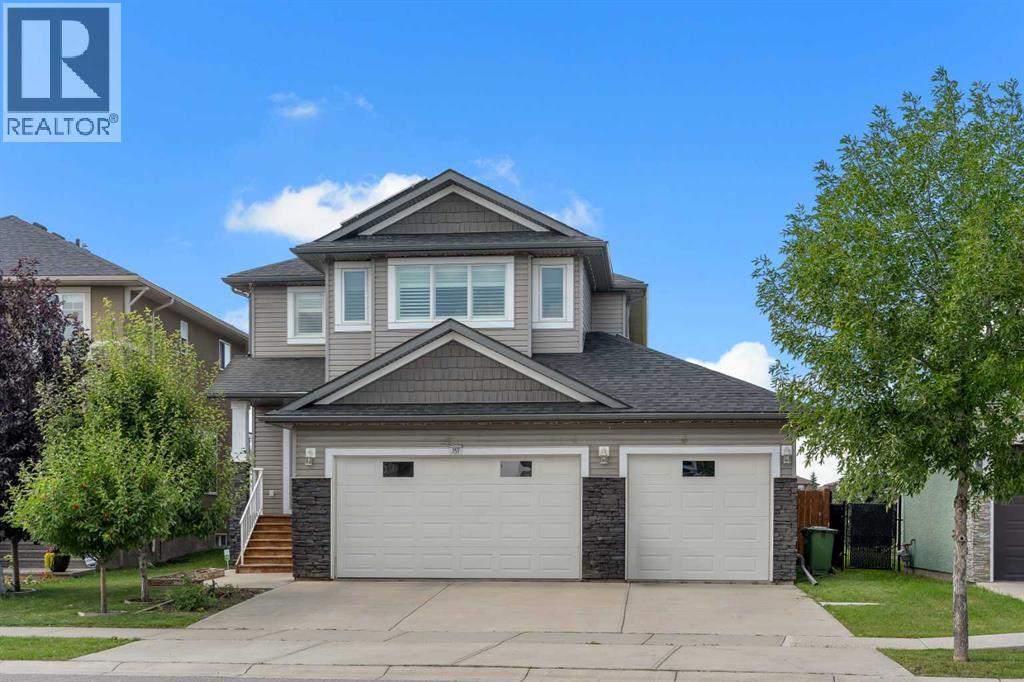 353 Kinniburgh Boulevard Photo de la propriété 1